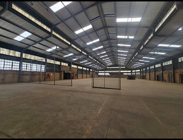 8,120M² WAREHOUSE TO LET IN MEADOWDALE